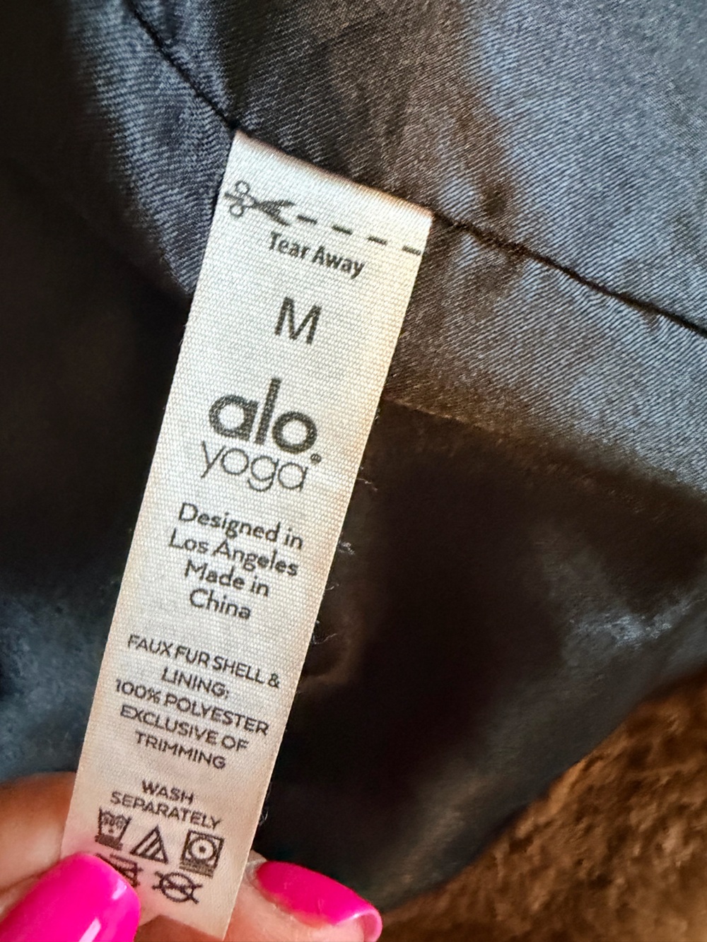 ALO Yoga Knockout Faux Fur Hooded Oversized  Jacket Chocolate Brown size medium - Picture 13 of 15